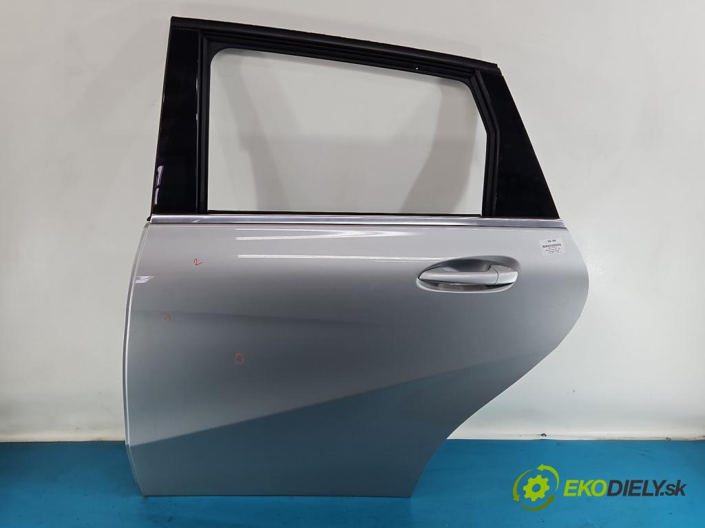 Mercedes B W246  2011-2018 2.1 cdi 136hp automatic 100 kW 2143 cm3 5- dveře zadní levé  (Klika dveří ostatní)