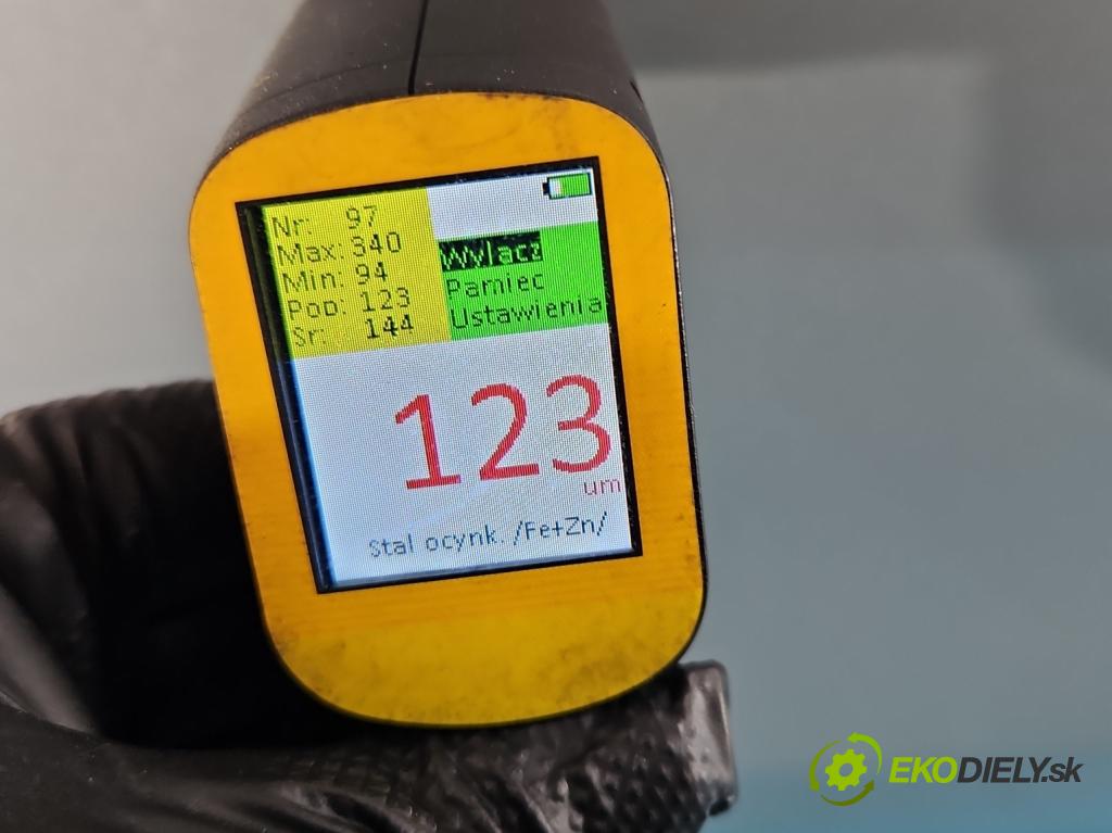 Mercedes B W246  2011-2018 2.1 cdi 136 HP automatic 100 kW 2143 cm3 5- dvere predné ľavé  (Kľučka dverí ostatné)