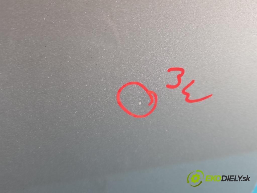 Mercedes B W246  2011-2018 2.1 cdi 136 HP automatic 100 kW 2143 cm3 5- dvere predné ľavé  (Kľučka dverí ostatné)