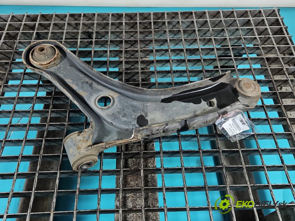 Suzuki SX4 S-Cross 2013-2021 1.4 T 129 hp manual 95 kW 1373 cm3 5- přední pravý  (Klika dveří ostatní)