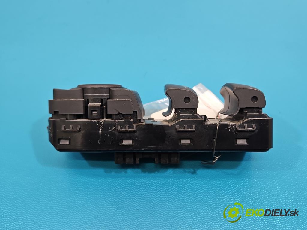 Opel Insignia B 2017-2022 2.0 T 260 HP automatic 191 kW 1998 cm3 5- prepínač okien spätných zrkadiel 26218339