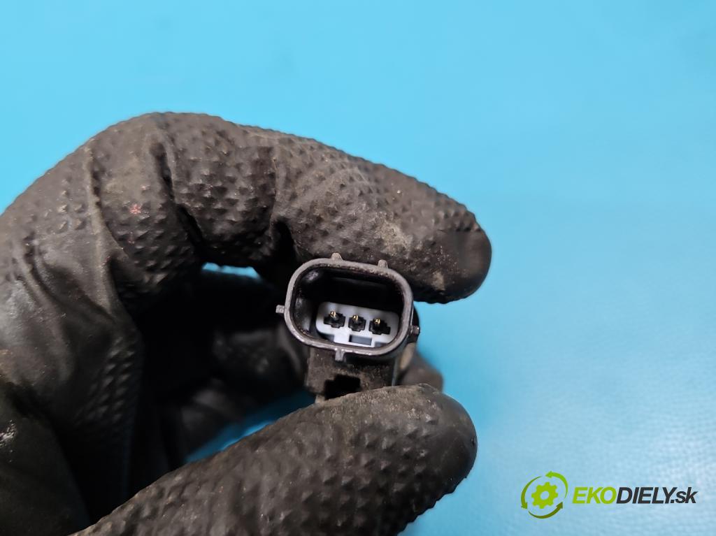 Suzuki SX4 S-Cross 2013-2021 1.4 T 129 HP manual 95 kW 1373 cm3 5- zámok kapoty