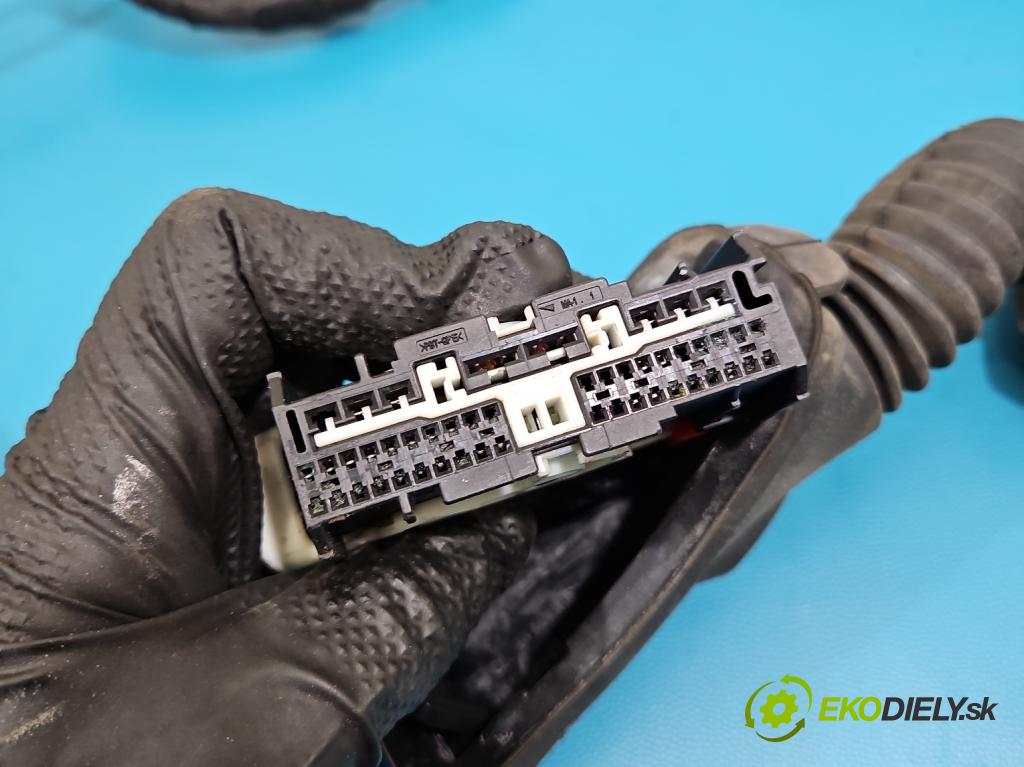 Opel Insignia B 2017-2022 2.0 T 260 HP automatic 191 kW 1998 cm3 5- Zväzok: dvere predné vľavo: 39133636