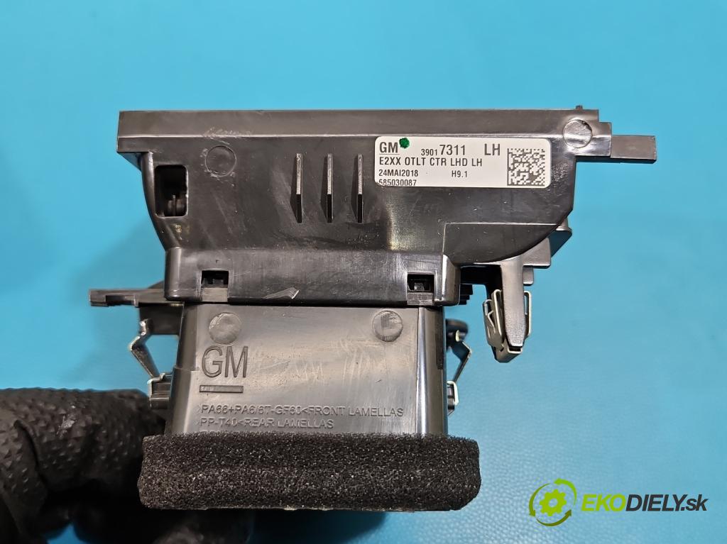 Opel Insignia B 2017-2022 2.0 T 260 HP automatic 191 kW 1998 cm3 5- Mřížka: kúrenia stredová 39017311 (Mriežka kúrenia (fukár))