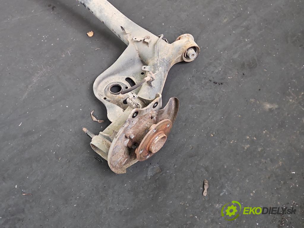 Suzuki SX4 S-Cross 2013-2021 1.4 T 129 HP manual 95 kW 1373 cm3 5- zadna výstuha  (Výstuha zadná)