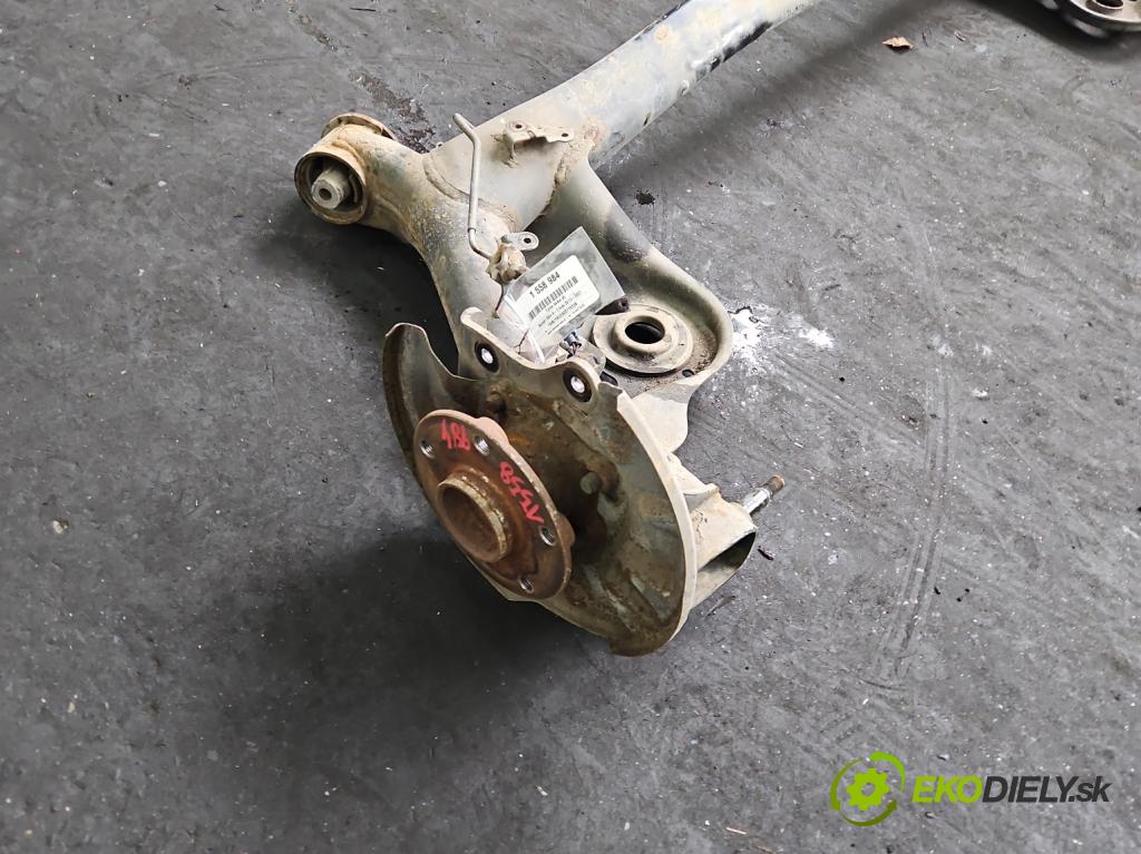 Suzuki SX4 S-Cross 2013-2021 1.4 T 129 HP manual 95 kW 1373 cm3 5- zadna výstuha  (Výstuha zadná)