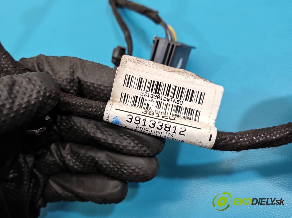 Opel Insignia B 2017-2022 2.0 T 260 HP automatic 191 kW 1998 cm3 5- Zväzok: dvere zadné vľavo: 39133812