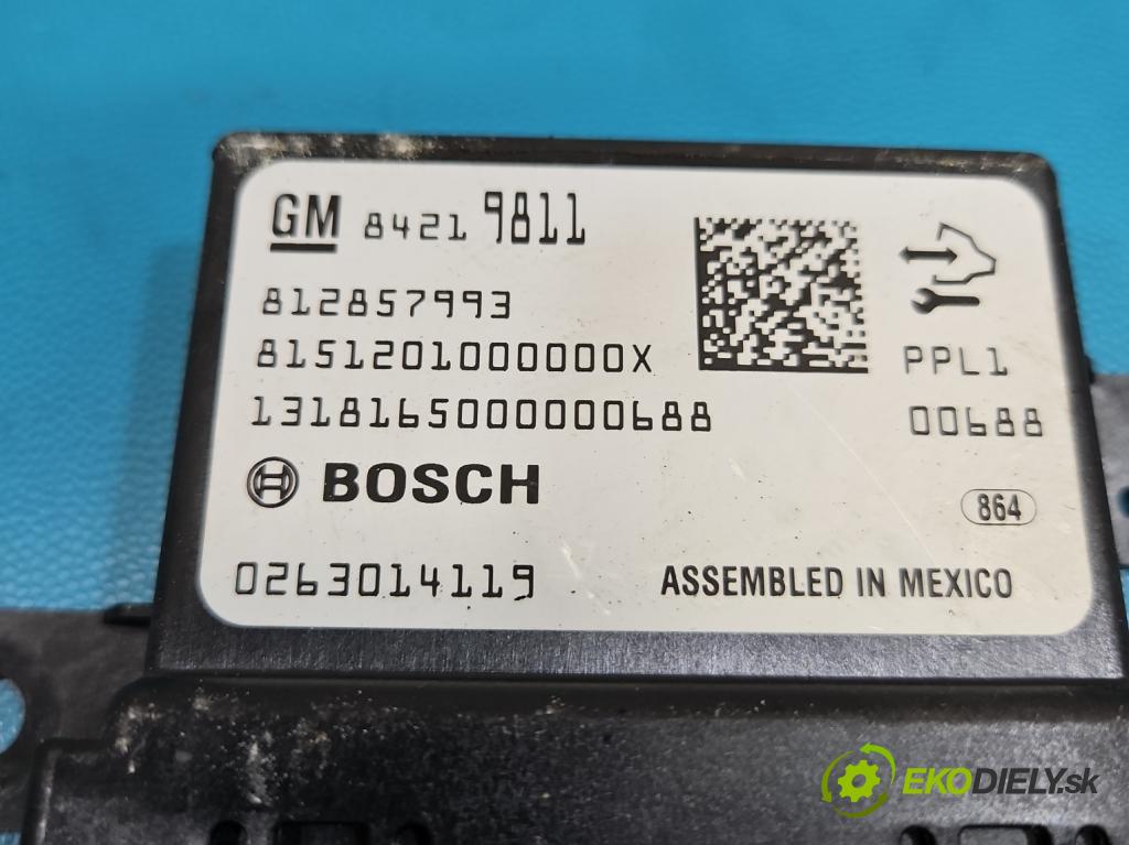 Opel Insignia B 2017-2022 2.0 T 260 HP automatic 191 kW 1998 cm3 5- riadiaca jednotka ostatné 84219811