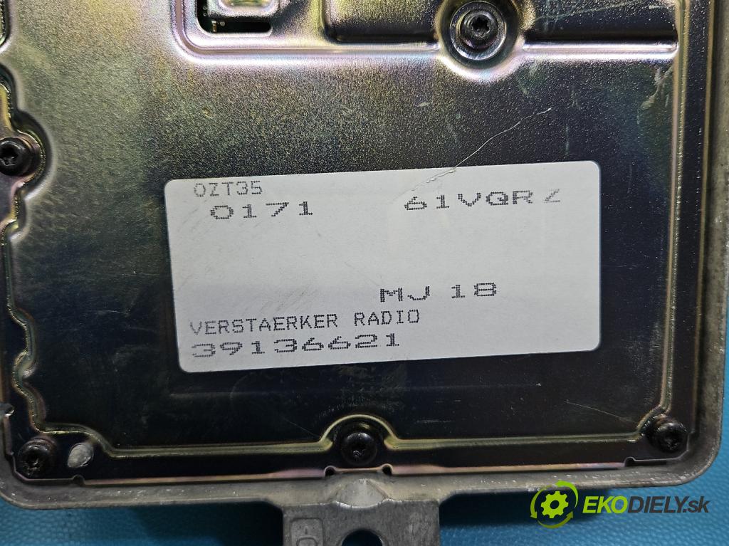 Opel Insignia B 2017-2022 2.0 T 260 HP automatic 191 kW 1998 cm3 5- Zesilovač: 39136621 (Zosilňovač)