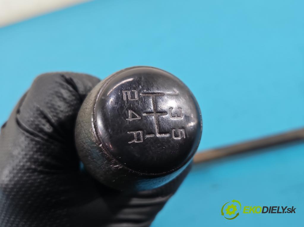 Peugeot Partner I 1996-2008 1.6 hdi 75 hp manual 55.2 kW 1560 cm3 5- kulisa změny stupňová  (Řadicí páka (kulisa) )