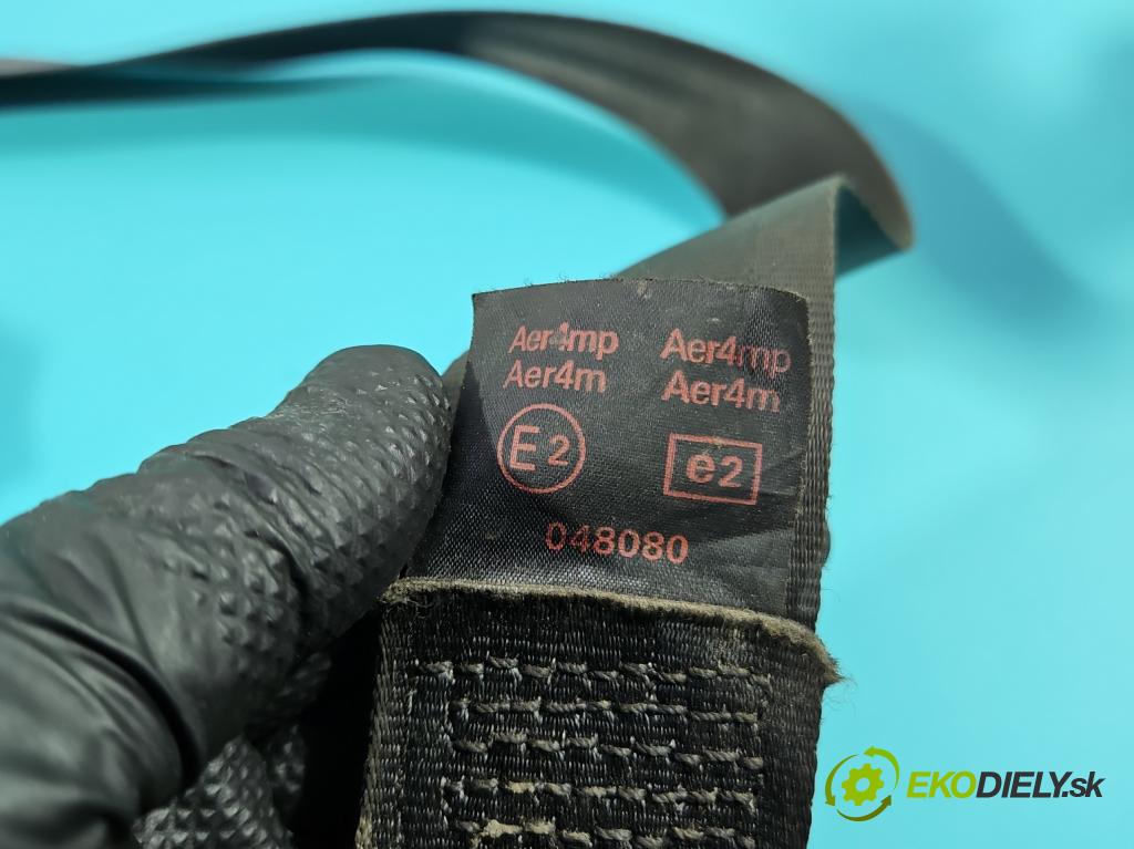 Peugeot Partner I 1996-2008 1.6 hdi 75 HP manual 55.2 kW 1560 cm3 5- pas bezpečnosť: predné ľavý