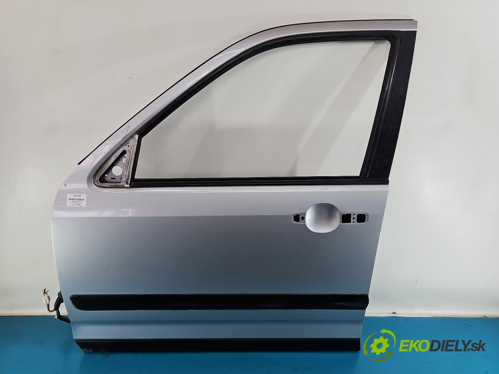 Honda CR-V II 2001-2006 2.0 16V 150 hp manual 110 kW 1998 cm3 5- dveře přední levé  (Klika dveří ostatní)