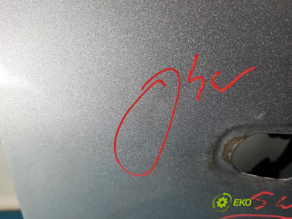 Honda CR-V II 2001-2006 2.0 16V 150 HP manual 110 kW 1998 cm3 5- zadna kufor  (Kapota zadná (kufor))