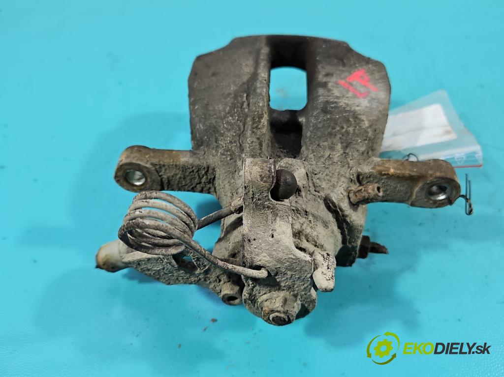 Fiat Scudo II 2006-2016 2.0 jtd 120 hp manual 88 kW 1997 cm3 5- brzdič zadní levý  (Klika dveří ostatní)