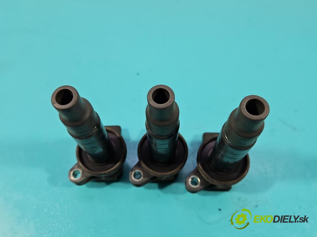 Toyota Aygo 2005-2014 1.0 12V 68 hp manual 50 kW 998 cm3 5- cívka zapalovací 90919-W2001 (Zážehová cívka)