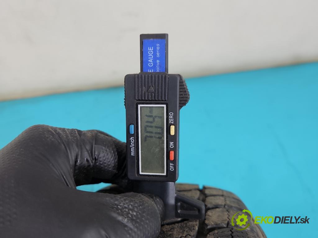 Toyota Aygo 2005-2014 1.0 12V 68 HP manual 50 kW 998 cm3 5- pneumatika zimné pár