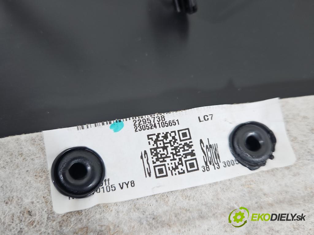 Skoda Scala 2019- 1.5 TSI 150 HP manual 110 kW 1498 cm3 5- Čalounictví: dvere zadné ľavé 654867023BQ