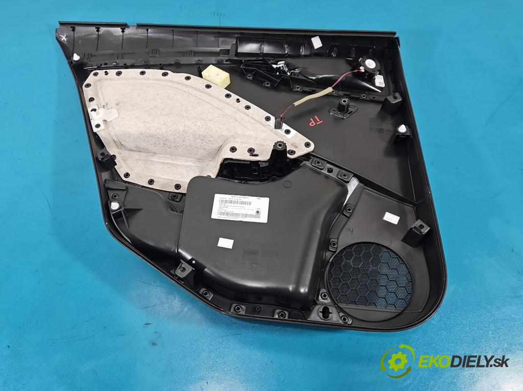 Skoda Scala 2019- 1.5 TSI 150 HP manual 110 kW 1498 cm3 5- Čalounictví: dvere zadné pravé