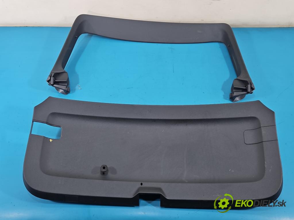 Skoda Scala 2019- 1.5 TSI 150 hp manual 110 kW 1498 cm3 5- Tapacír: kufrových dveří 657867605