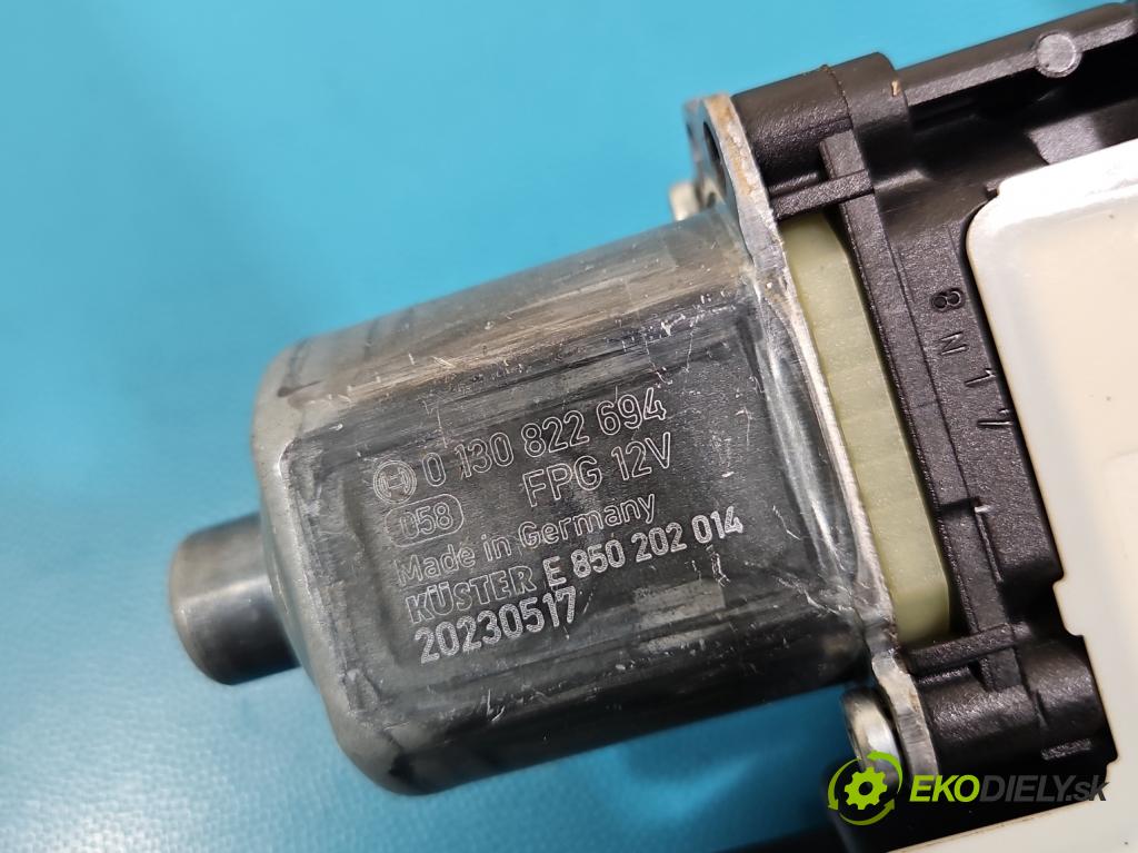 Skoda Scala 2019- 1.5 TSI 150 HP manual 110 kW 1498 cm3 5- mechanizmus okna zadné pravý 5Q0959408D