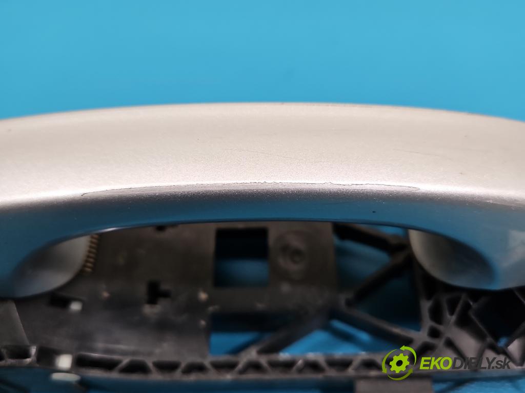 Skoda Scala 2019- 1.5 TSI 150 HP manual 110 kW 1498 cm3 5- rukoväť zadné pravé mimo: 5N0839885H (Kľučka dverí ostatné)