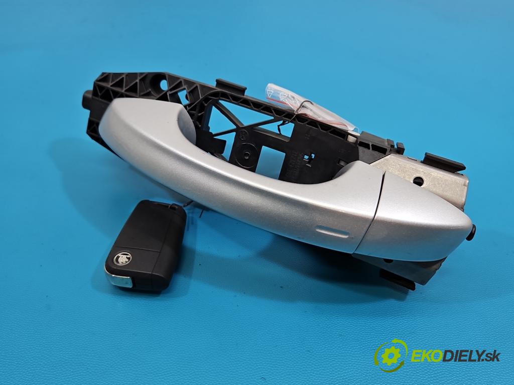 Skoda Scala 2019- 1.5 TSI 150 hp manual 110 kW 1498 cm3 5- klika přední levé 5N0837885H (Vnější přední levá klika dveří)