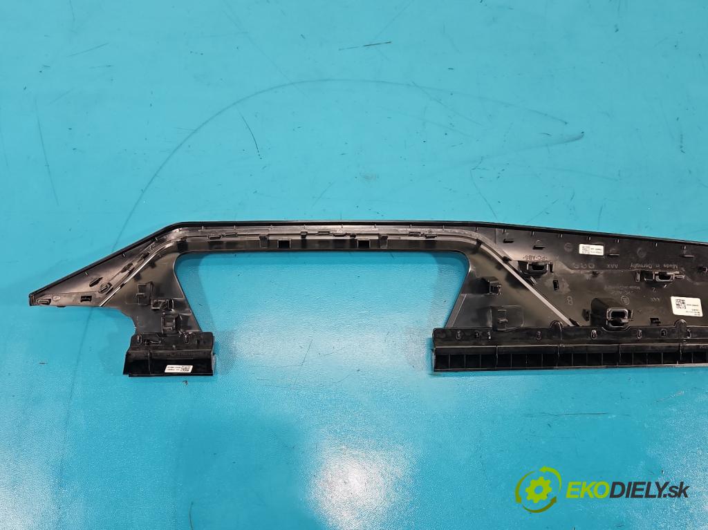 Skoda Scala 2019- 1.5 TSI 150 HP manual 110 kW 1498 cm3 5- Mřížka: kúrenia ostatné 655819706