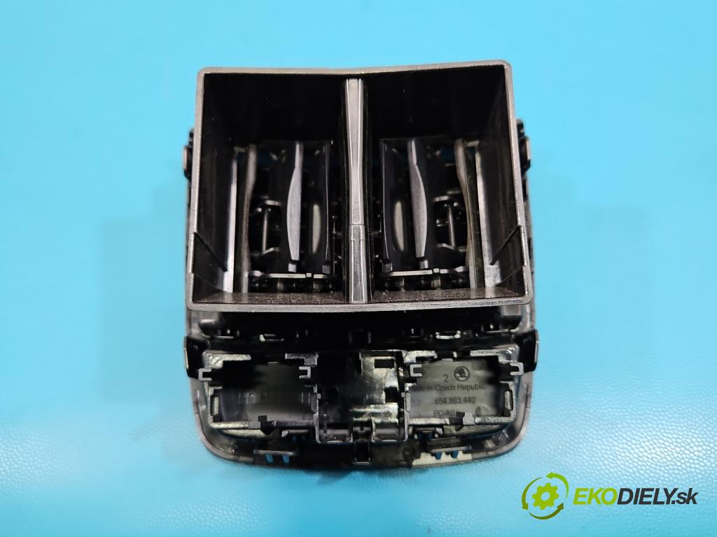 Skoda Scala 2019- 1.5 TSI 150 hp manual 110 kW 1498 cm3 5- Mřížka: topení 654819203D