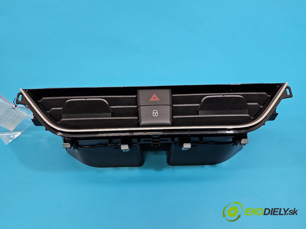 Skoda Scala 2019- 1.5 TSI 150 HP manual 110 kW 1498 cm3 5- Mřížka: kúrenia stredová 654820951 (Mriežka kúrenia (fukár))
