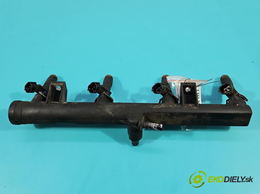 Citroen C4 Grand picasso I 2006-2013 2.0 16V 140 hp automatic 103 kW 1997 cm3 5- vstřikovač 8050P06834 (Vstřikovač paliva)