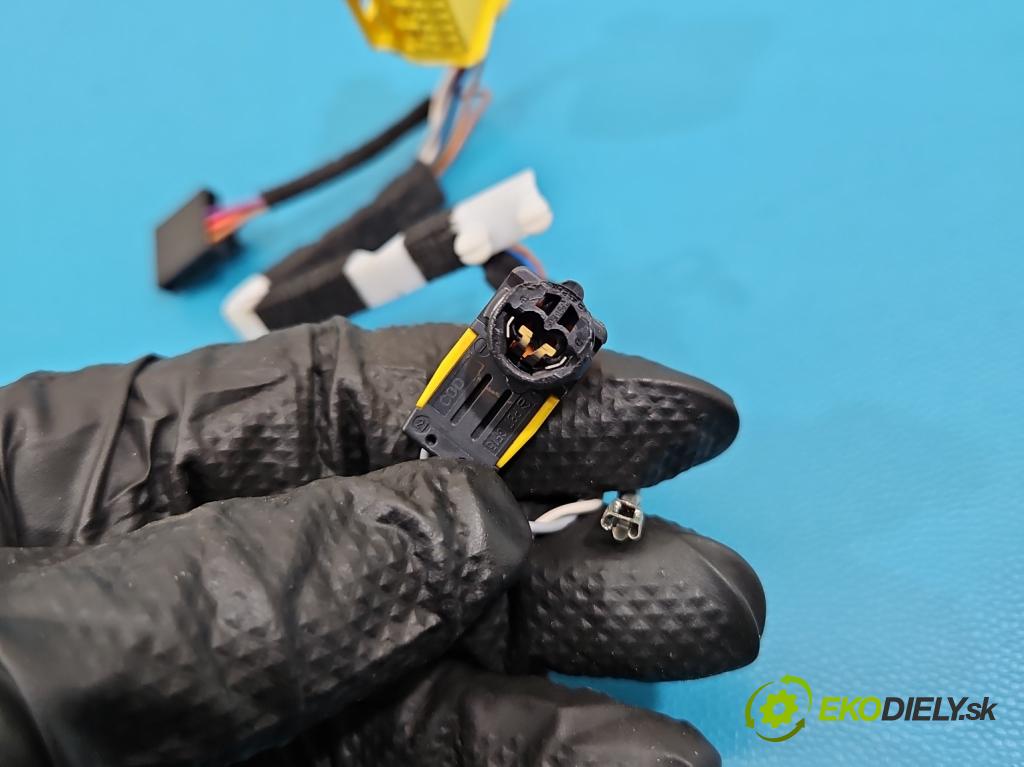 Skoda Scala 2019- 1.5 TSI 150 HP manual 110 kW 1498 cm3 5- Zväzok: vankúše: Airbag: 4H0972208D