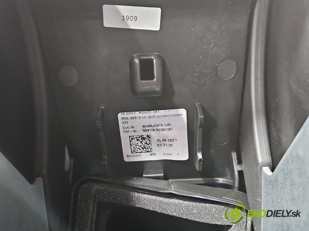 Skoda Scala 2019- 1.5 TSI 150 hp manual 110 kW 1498 cm3 5- loketní opěrka  (Loketní opěrka)