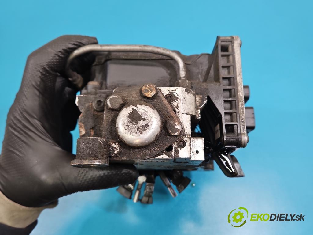 Citroen C4 Grand picasso I 2006-2013 2.0 16V 140 HP automatic 103 kW 1997 cm3 5- Selektor: skřie: 9674693580