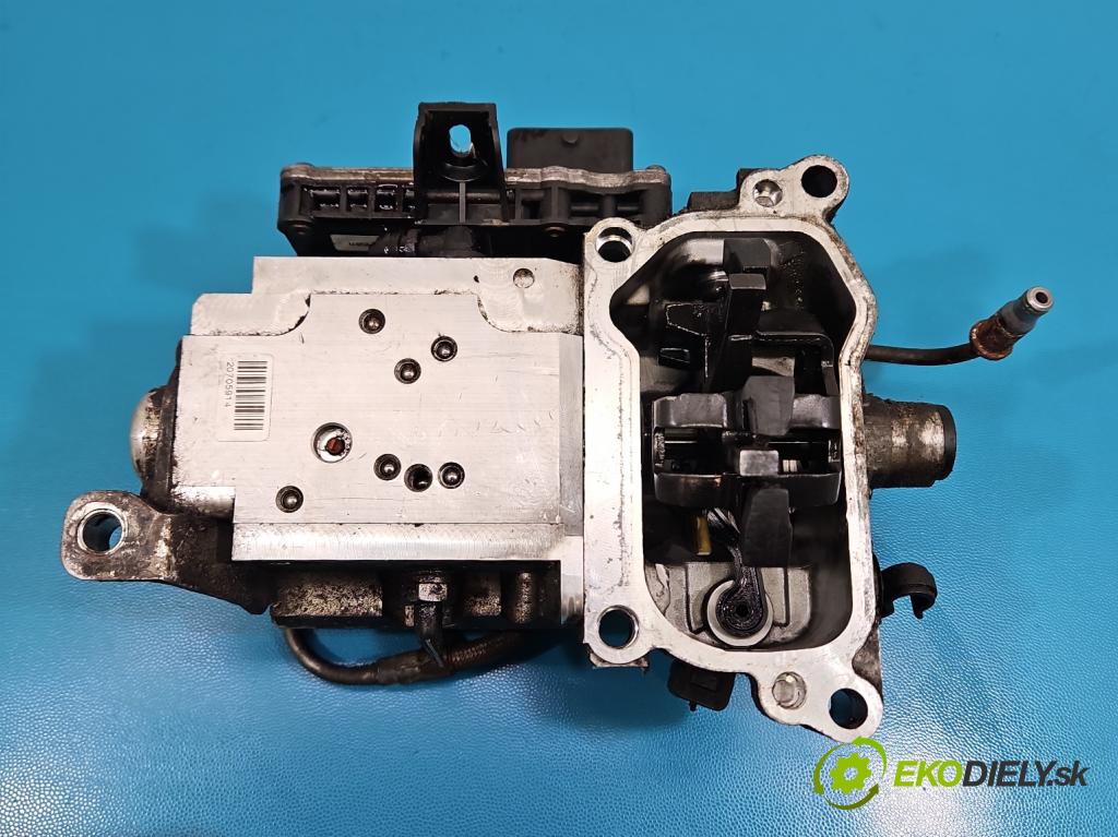 Citroen C4 Grand picasso I 2006-2013 2.0 16V 140 HP automatic 103 kW 1997 cm3 5- Selektor: skřie: 9674693580