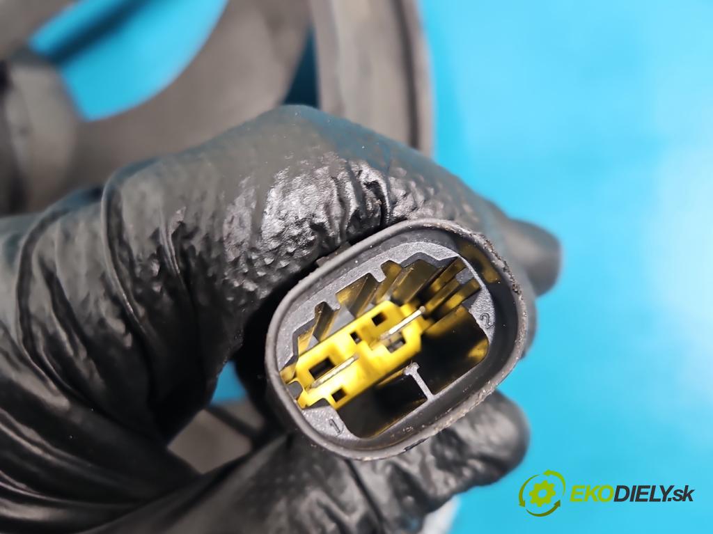 Citroen C4 Grand picasso I 2006-2013 2.0 16V 140 HP automatic 103 kW 1997 cm3 5- Ventilátor chladiča