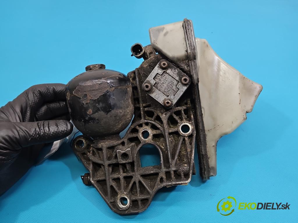 Citroen C4 Grand picasso I 2006-2013 2.0 16V 140 hp automatic 103 kW 1997 cm3 5- čerpadlo hydraulická BM0077947C