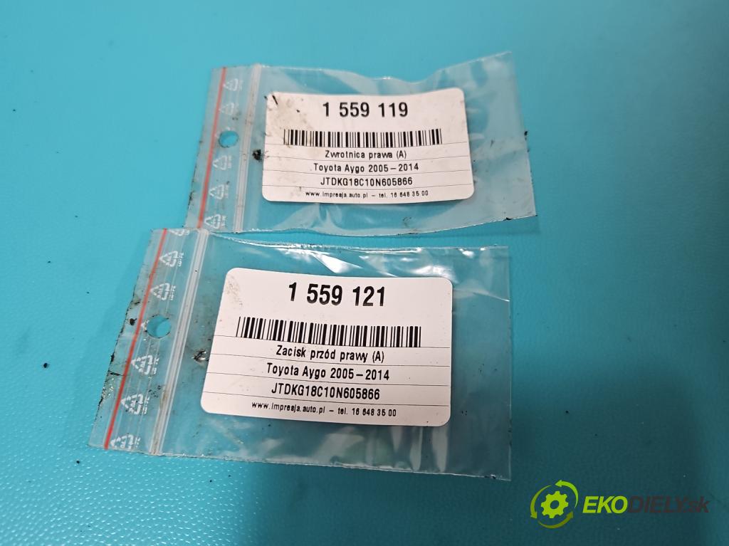 Toyota Aygo 2005-2014 1.0 12V 68 HP manual 50 kW 998 cm3 5- brzdič predné pravý  (Kľučka dverí ostatné)