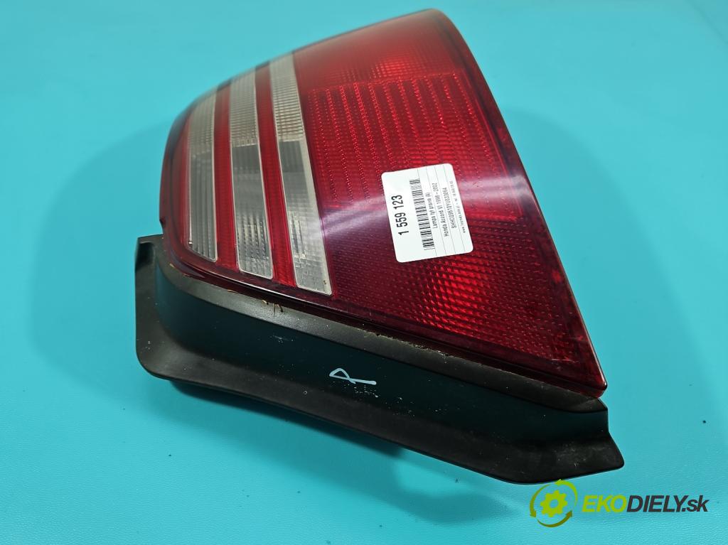Honda Accord VI 1998-2002 2.0 16V 147 hp manual 108 kW 1997 cm3 4- světlo zadní pravé  (Klika dveří ostatní)
