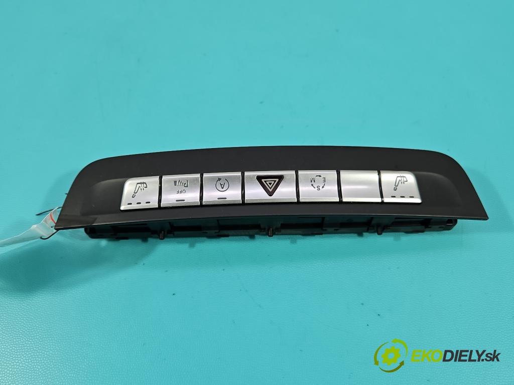 Mercedes B W246  2011-2018 2.1 cdi 136hp automatic 100 kW 2143 cm3 5- Přepínač světel nouzový: A2469059801