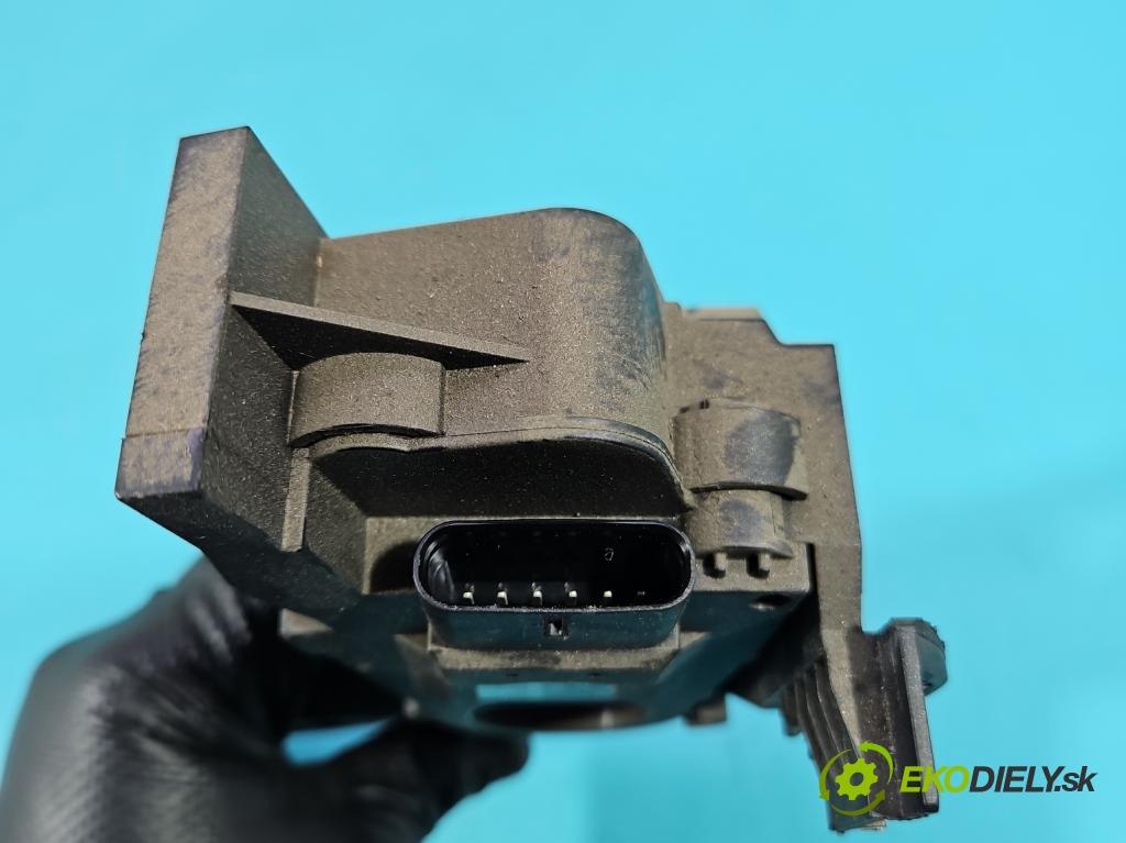 Mercedes B W246  2011-2018 2.1 cdi 136 HP automatic 100 kW 2143 cm3 5- pedal plyn potenciometr: A2463001404