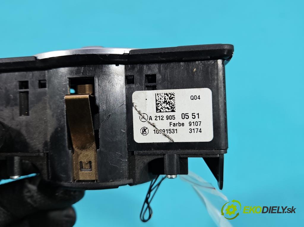 Mercedes B W246  2011-2018 2.1 cdi 136 HP automatic 100 kW 2143 cm3 5- prepínač světla: na doska: A2129050551