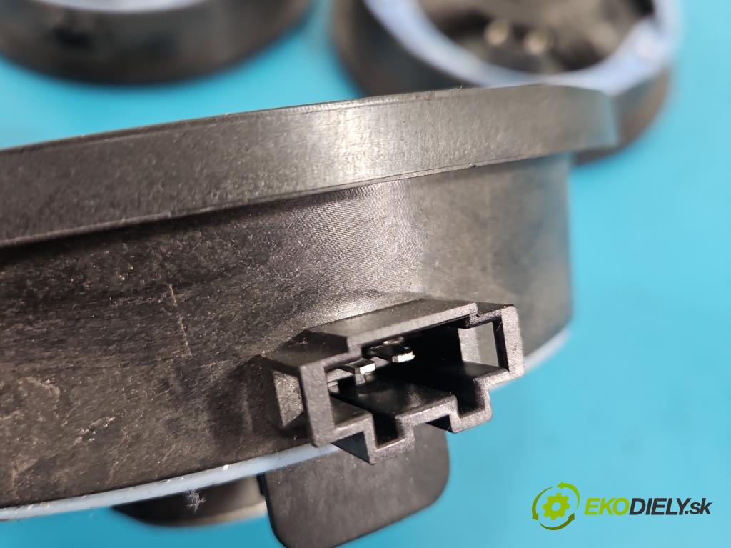 Mercedes B W246  2011-2018 2.1 cdi 136hp automatic 100 kW 2143 cm3 5- reproduktory komplet A01903104