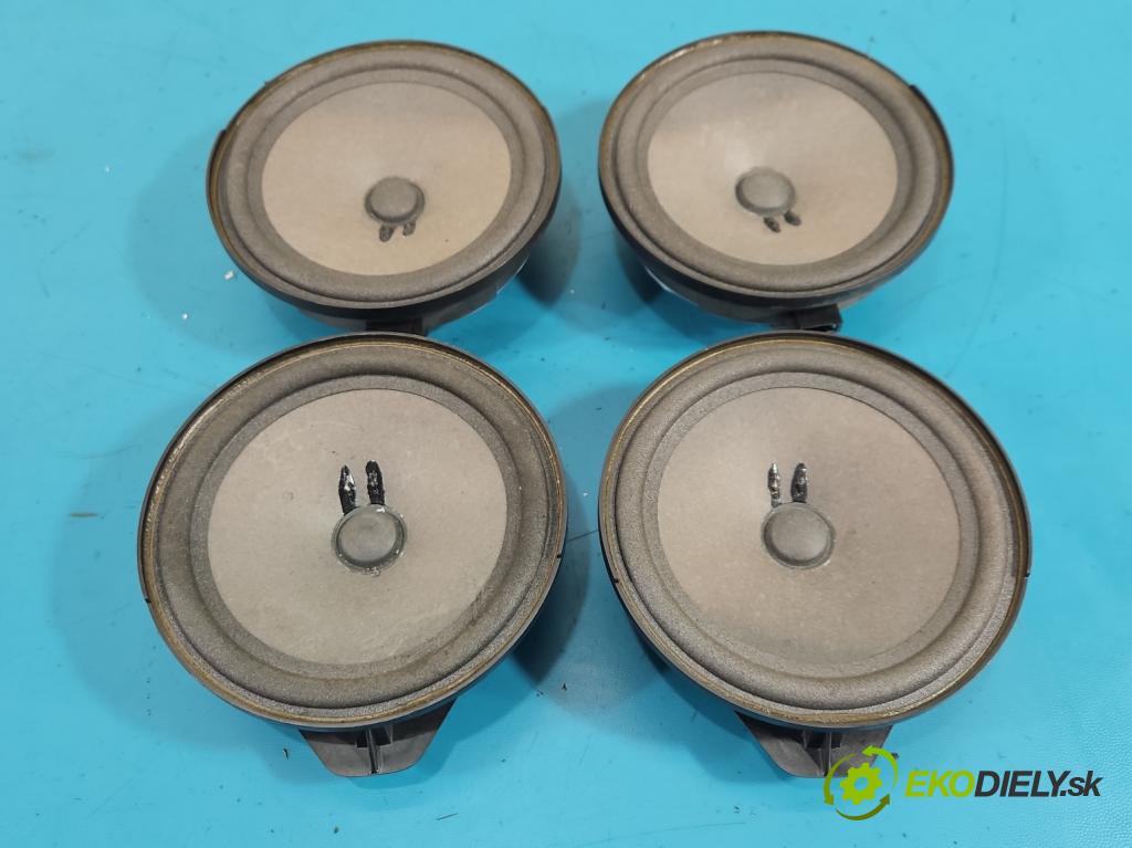 Mercedes B W246  2011-2018 2.1 cdi 136hp automatic 100 kW 2143 cm3 5- reproduktory komplet A01903104