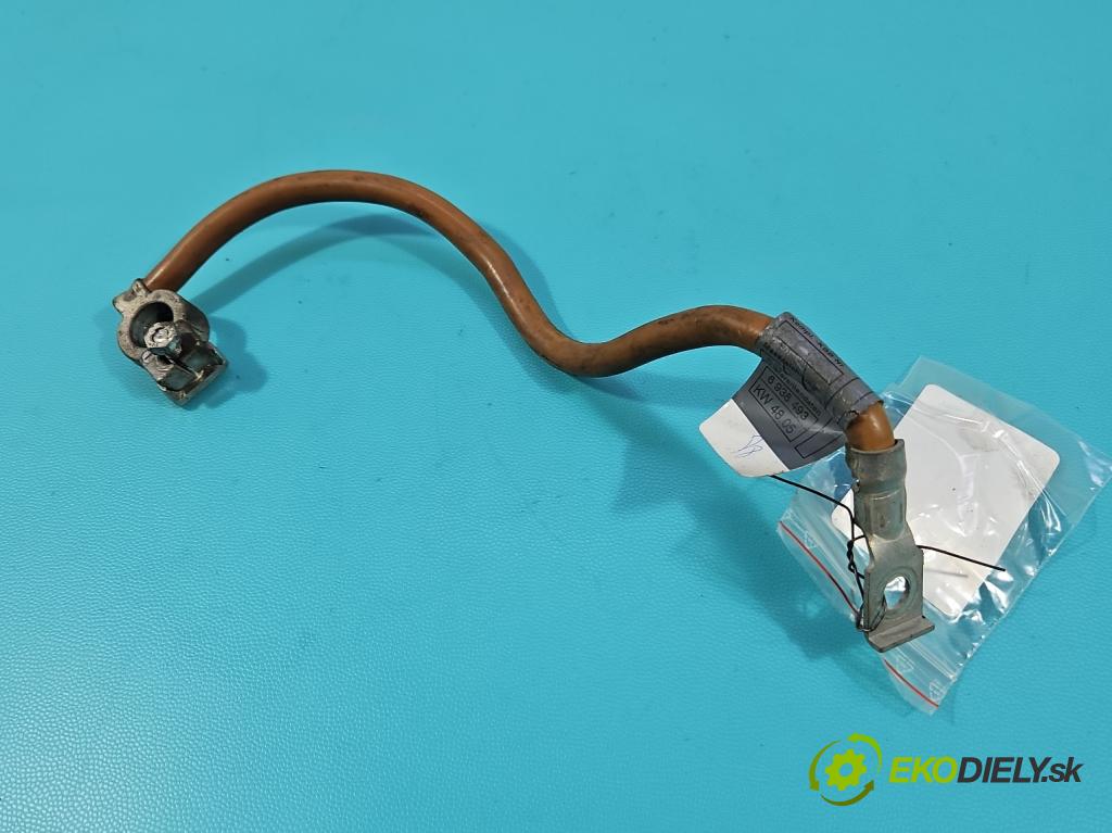 Bmw 3 E90 2005-2013 2.0d (M47): 163 HP manual 120 kW 1995 cm3 5- kontakt mínus: 10304410