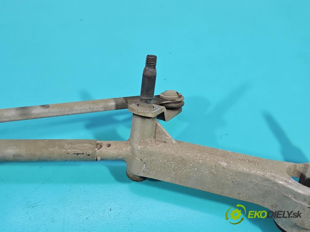 Mercedes B W246  2011-2018 2.1 cdi 136 HP automatic 100 kW 2143 cm3 5- mechanizmus stieračov A2469065900