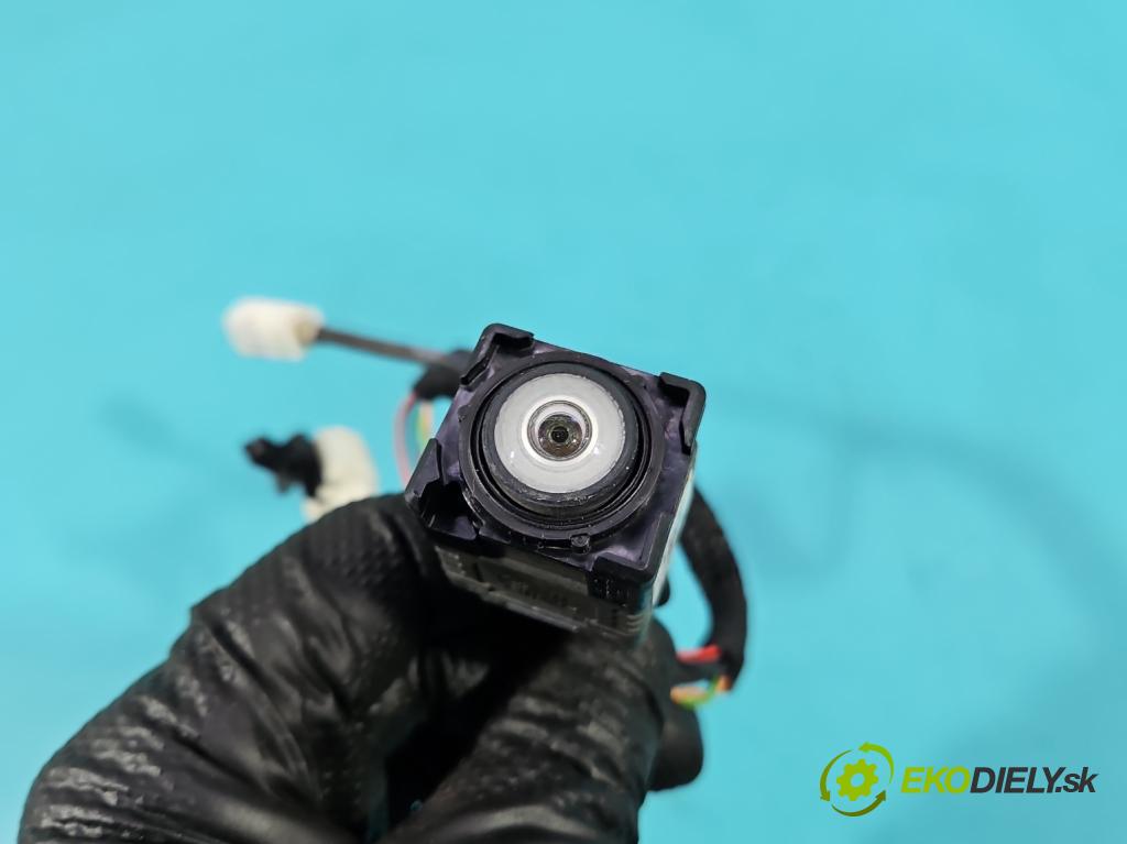 Mercedes B W246  2011-2018 2.1 cdi 136hp automatic 100 kW 2143 cm3 5- Kamera cúvaní A2469052303