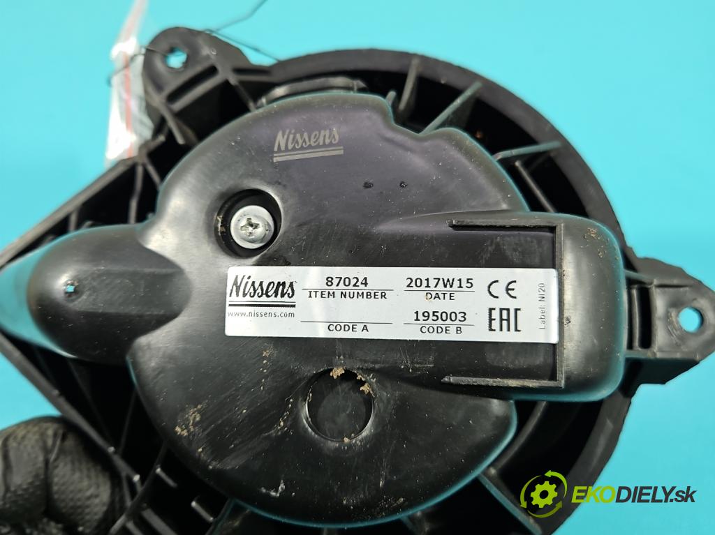 Renault Scenic I 1996-2003 1.6 16V 107 HP manual 79 kW 1598 cm3 5- ventilátor vzduchu 87024