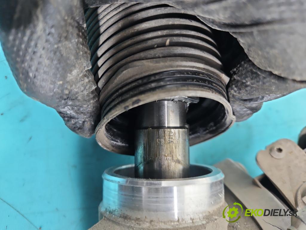 Mercedes B W246  2011-2018 2.1 cdi 136hp automatic 100 kW 2143 cm3 5- řízení volant 6700003026A