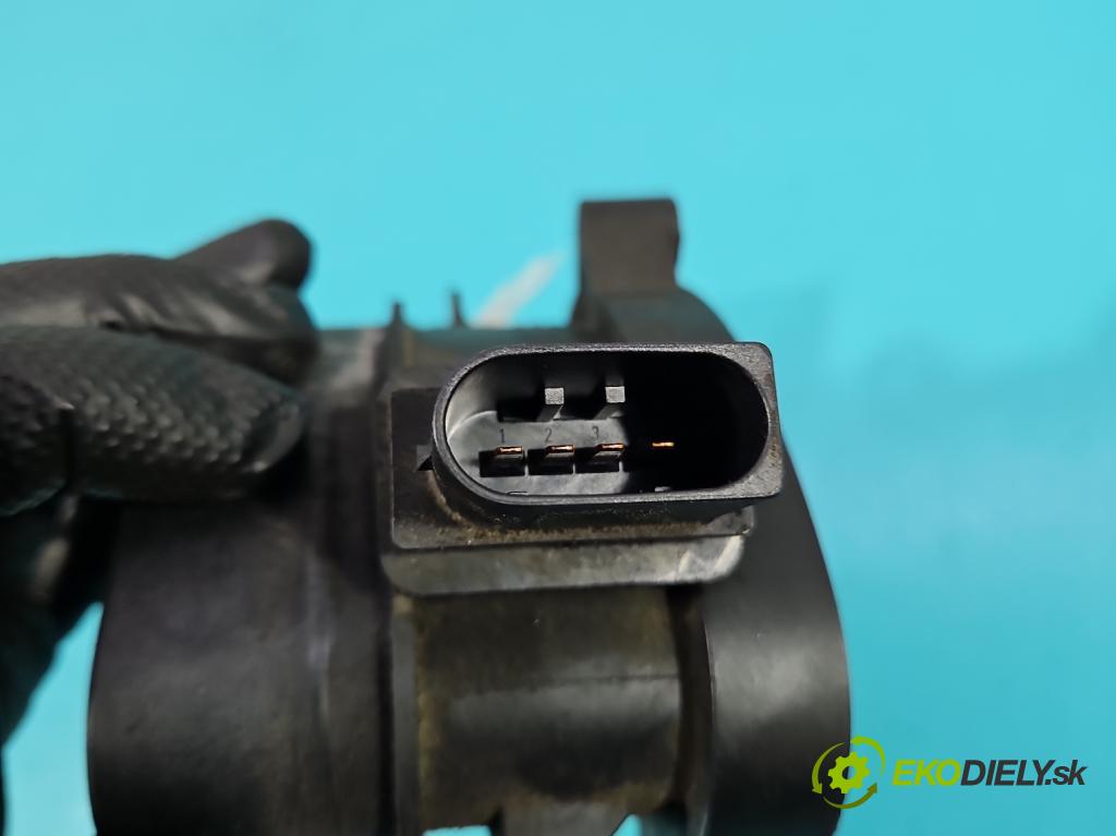 Bmw 3 E90 2005-2013 2.0d 163 HP manual 120 kW 1995 cm3 5- průtokoměr: 0928400504 (Váha vzduchu)