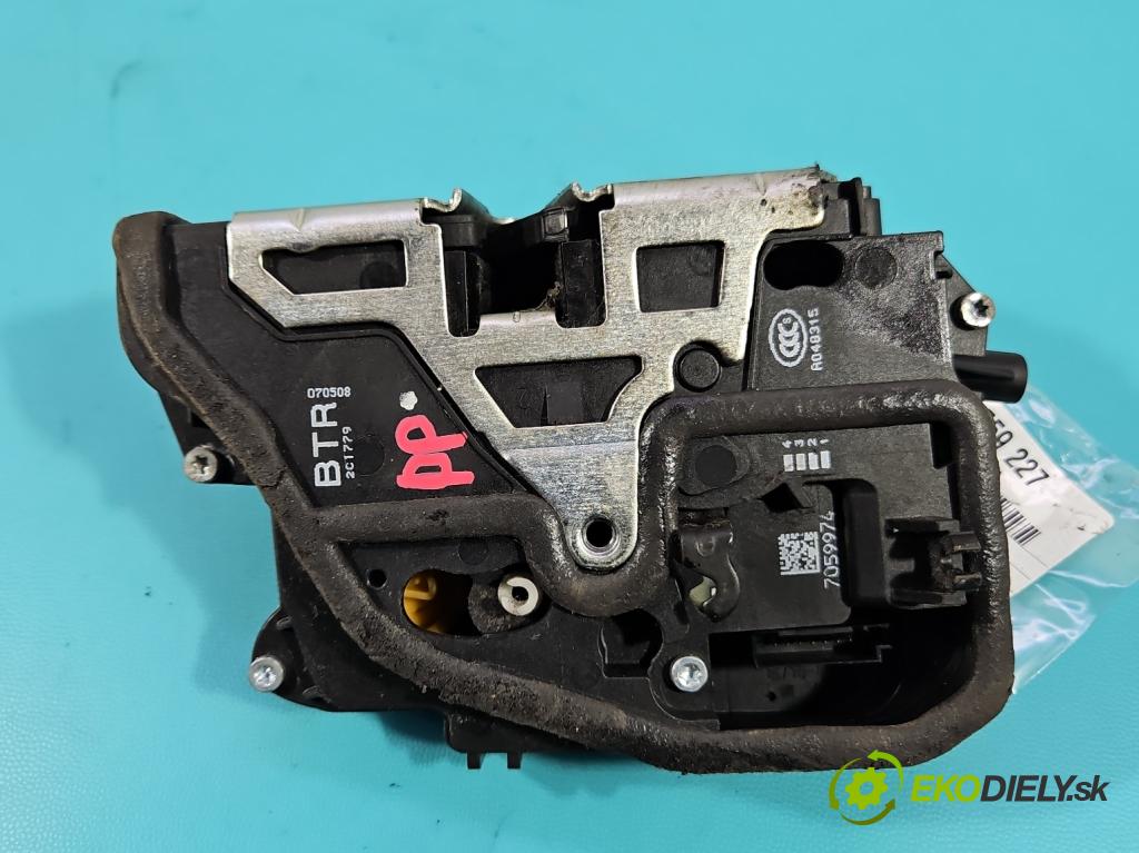 Bmw 3 E90 2005-2013 2.0d 163 HP manual 120 kW 1995 cm3 5- zámok predné pravý 7059974